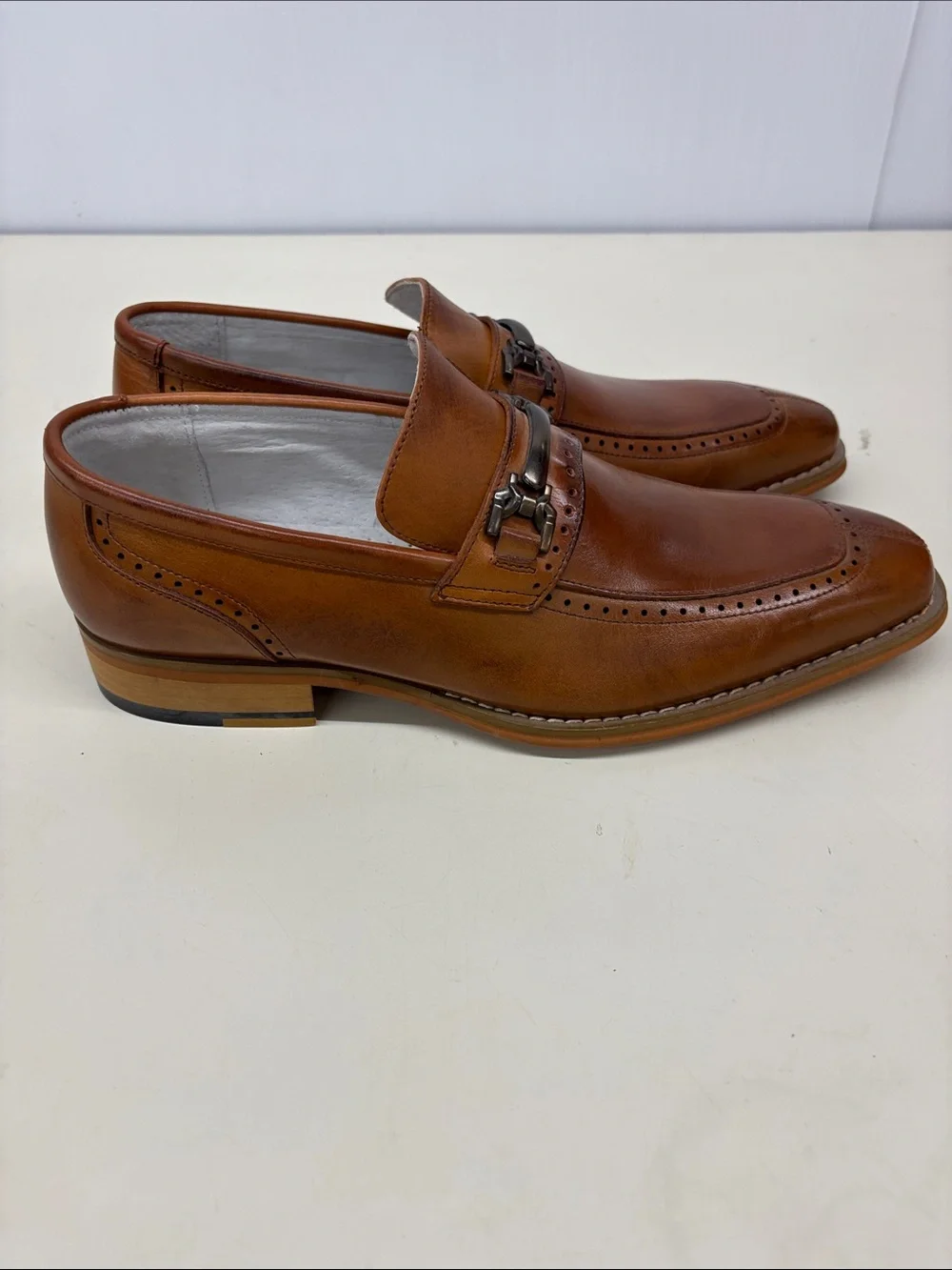Baronero refined brown